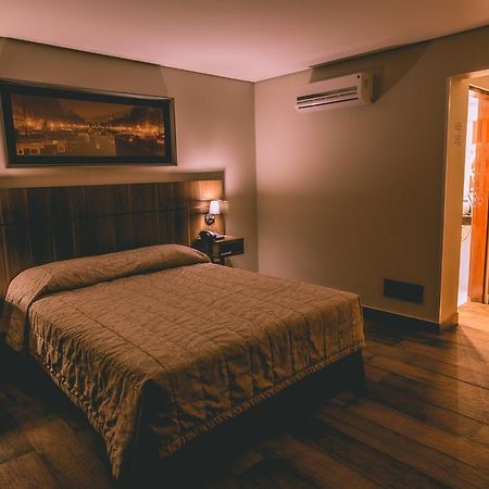 Padom Business Hotel Bragança Paulista Zimmer foto